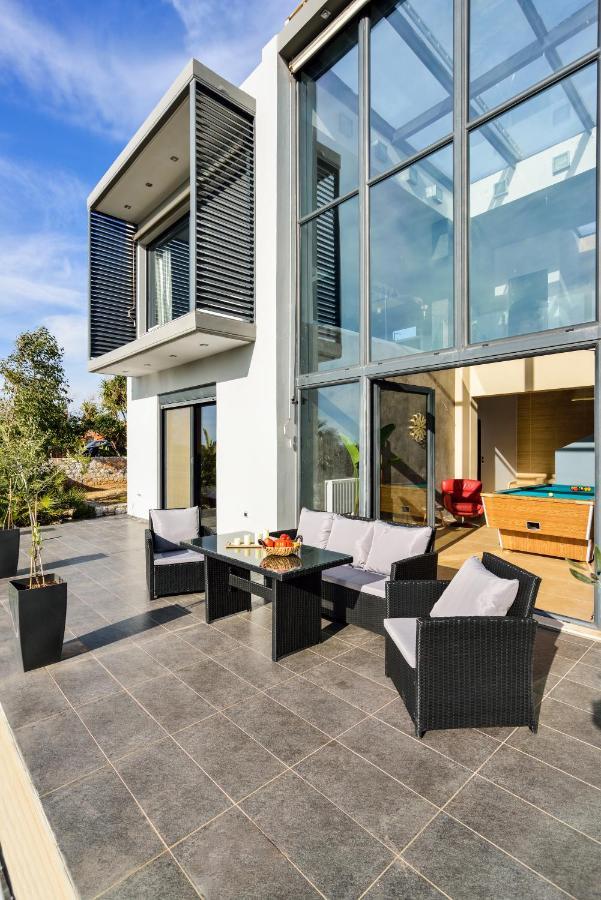 Adorno Luxury Villas Chorafakia Ngoại thất bức ảnh